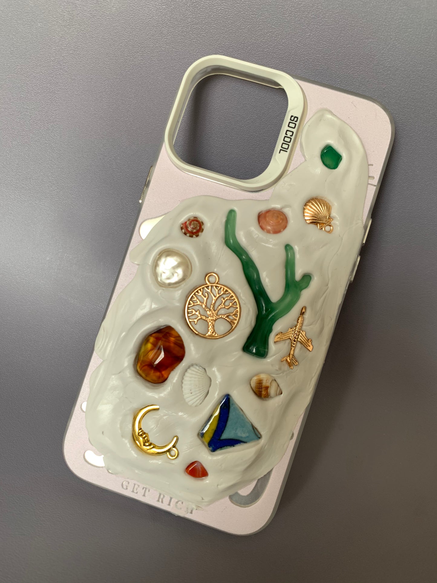 Seashell hand-made phone case